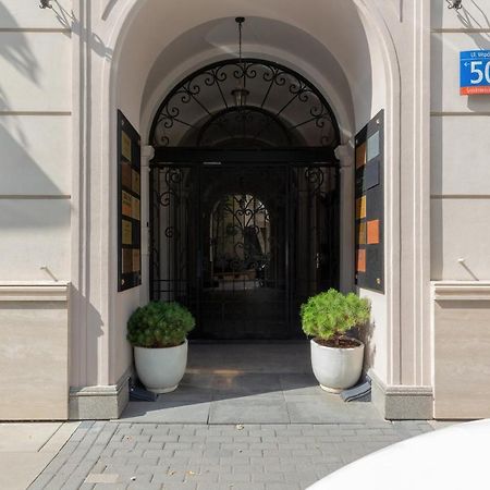 Residence On Wspolna Str. Apartment Warsaw By Renters Экстерьер фото